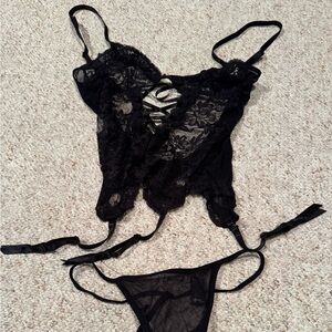 Black Lace Lingerie Set